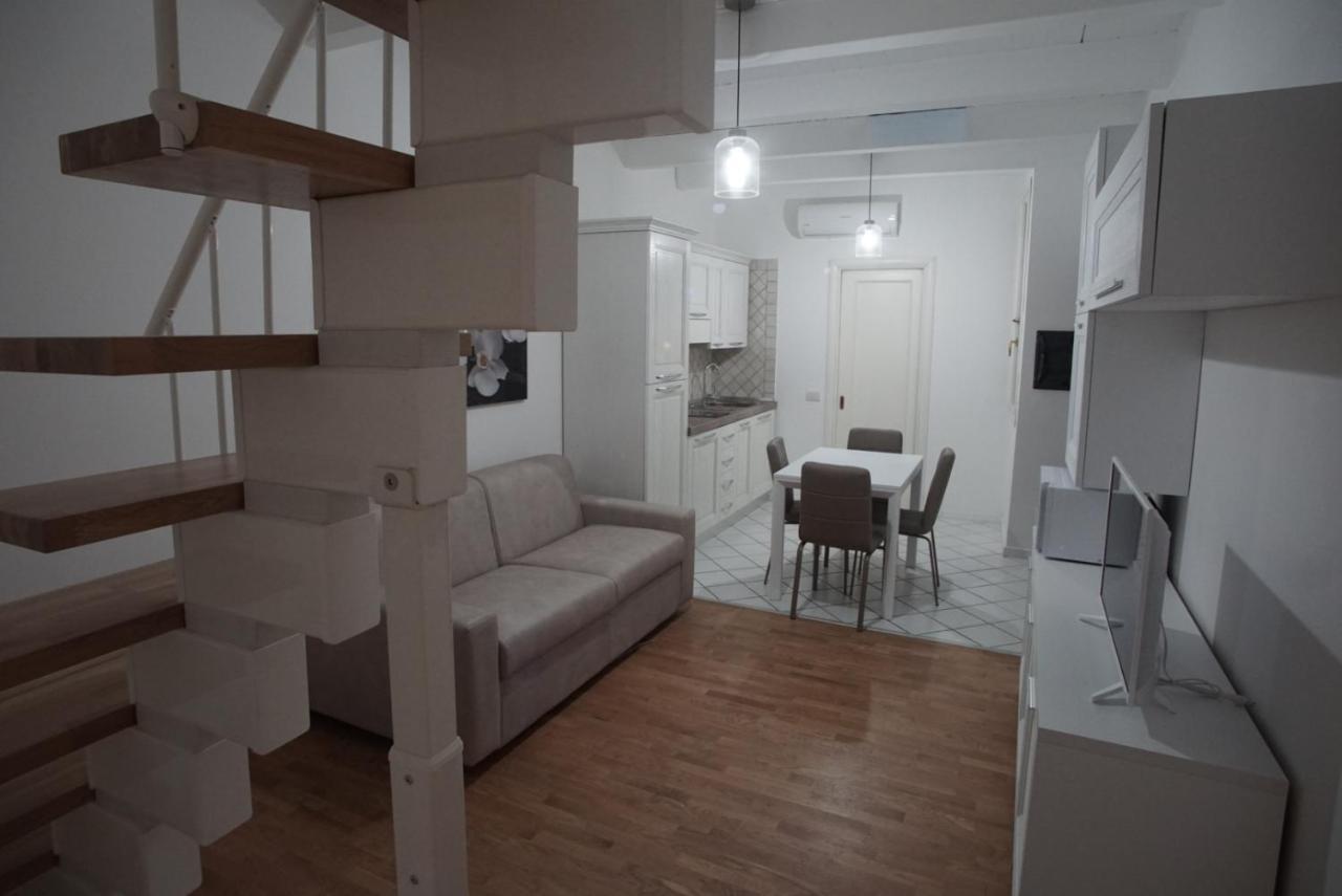 Appartement L'Orchidea Bianca à Cagliari Extérieur photo